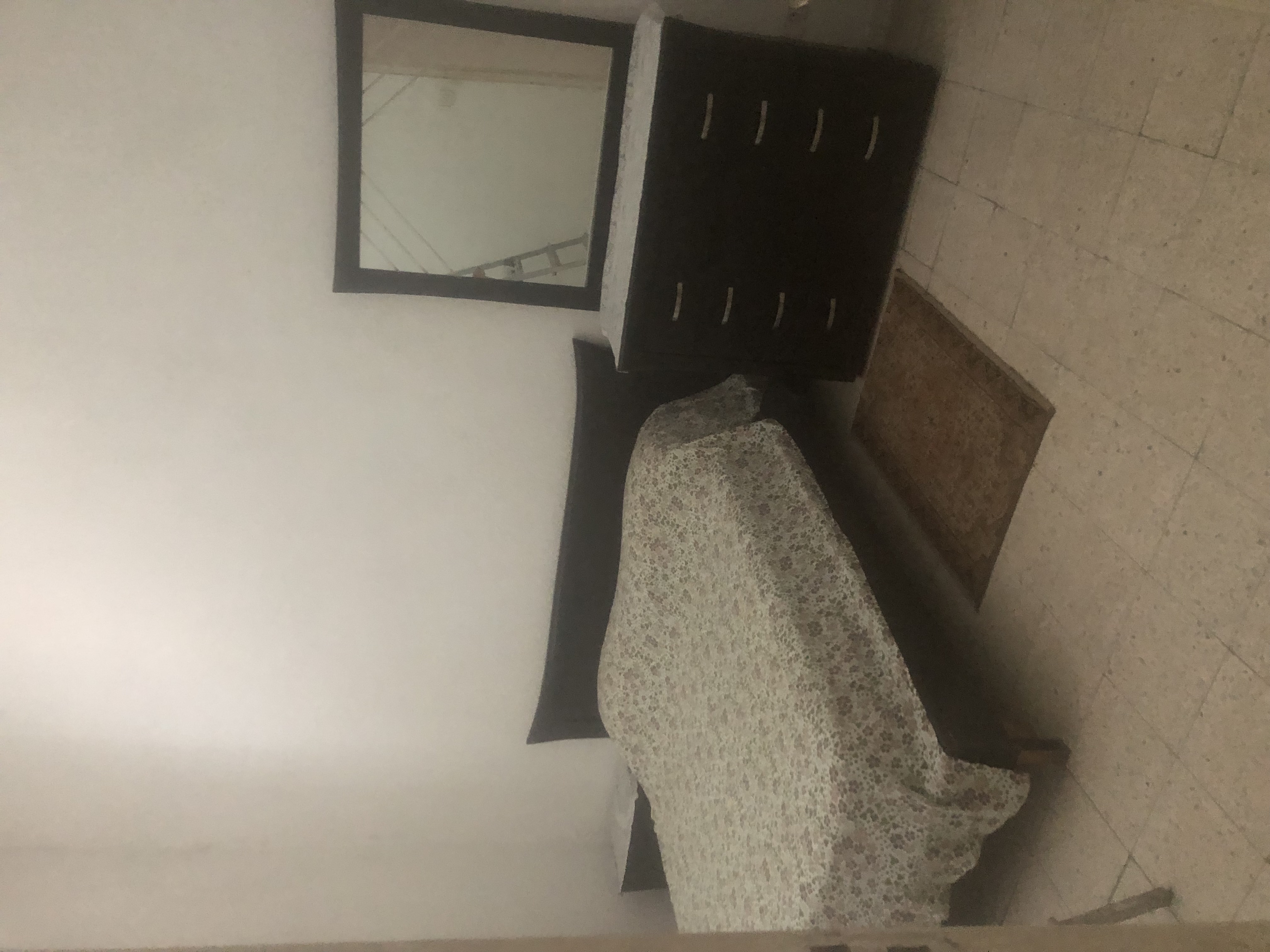 Bab Bhar&nbsp;Hedi Chaker&nbsp;Location&nbsp;Appart. 2 pi�ces&nbsp;A voir absolument