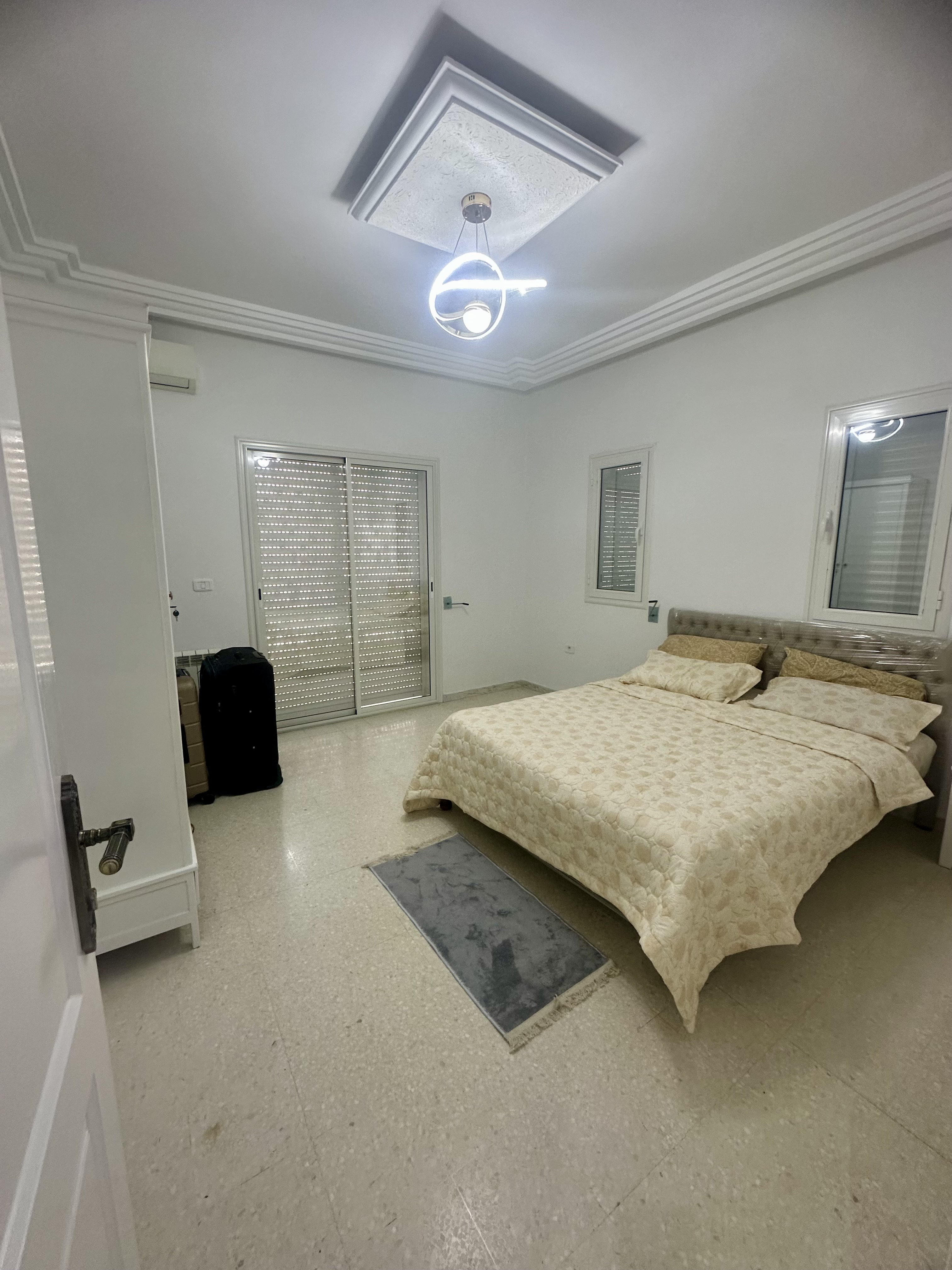 Raoued&nbsp;Cite Ennkhilet&nbsp;Location&nbsp;Appart. 2 pi�ces&nbsp;Etage villa pour filles