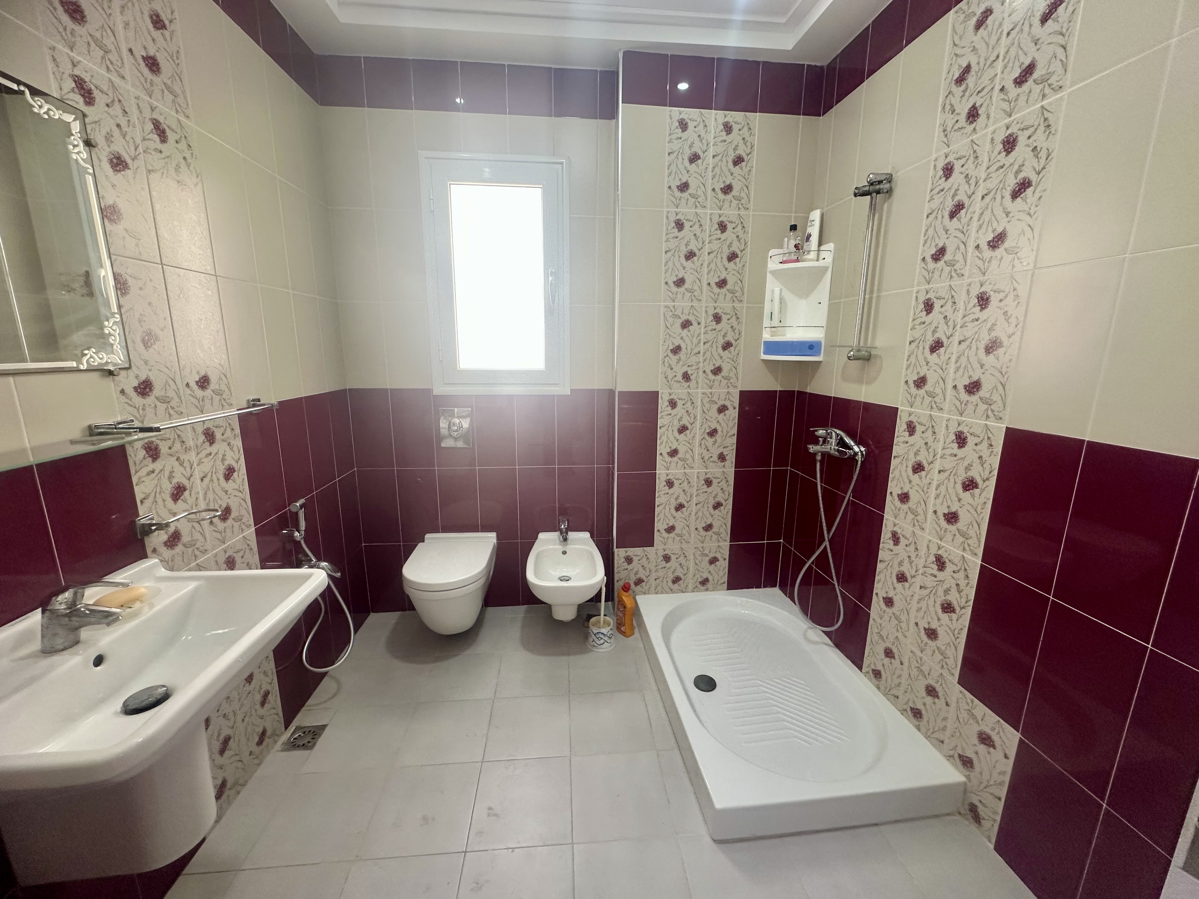 Raoued&nbsp;Cite Ennkhilet&nbsp;Location&nbsp;Appart. 2 pi�ces&nbsp;Etage villa pour filles