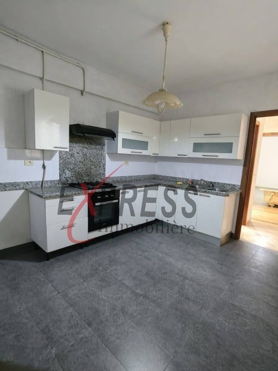 Mnihla&nbsp;Jardins d'el Menzah&nbsp;Location&nbsp;Appart. 4 pi�ces&nbsp;Appartement s3 avec place de parking