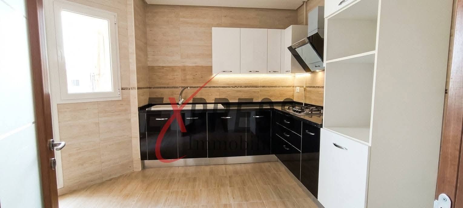 Ariana Ville&nbsp;Cite Ennasr 1&nbsp;Location&nbsp;Appart. 4 pi�ces&nbsp;Appartement s3 haut standing