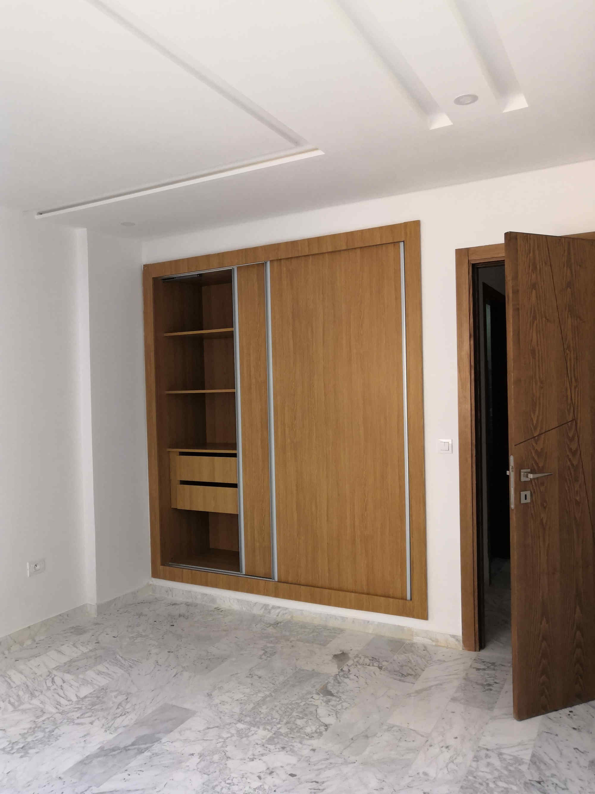 Ain Zaghouan&nbsp;Ain Zaghouan&nbsp;Location&nbsp;Appart. 2 pi�ces&nbsp;Tr�s bel s plus 1