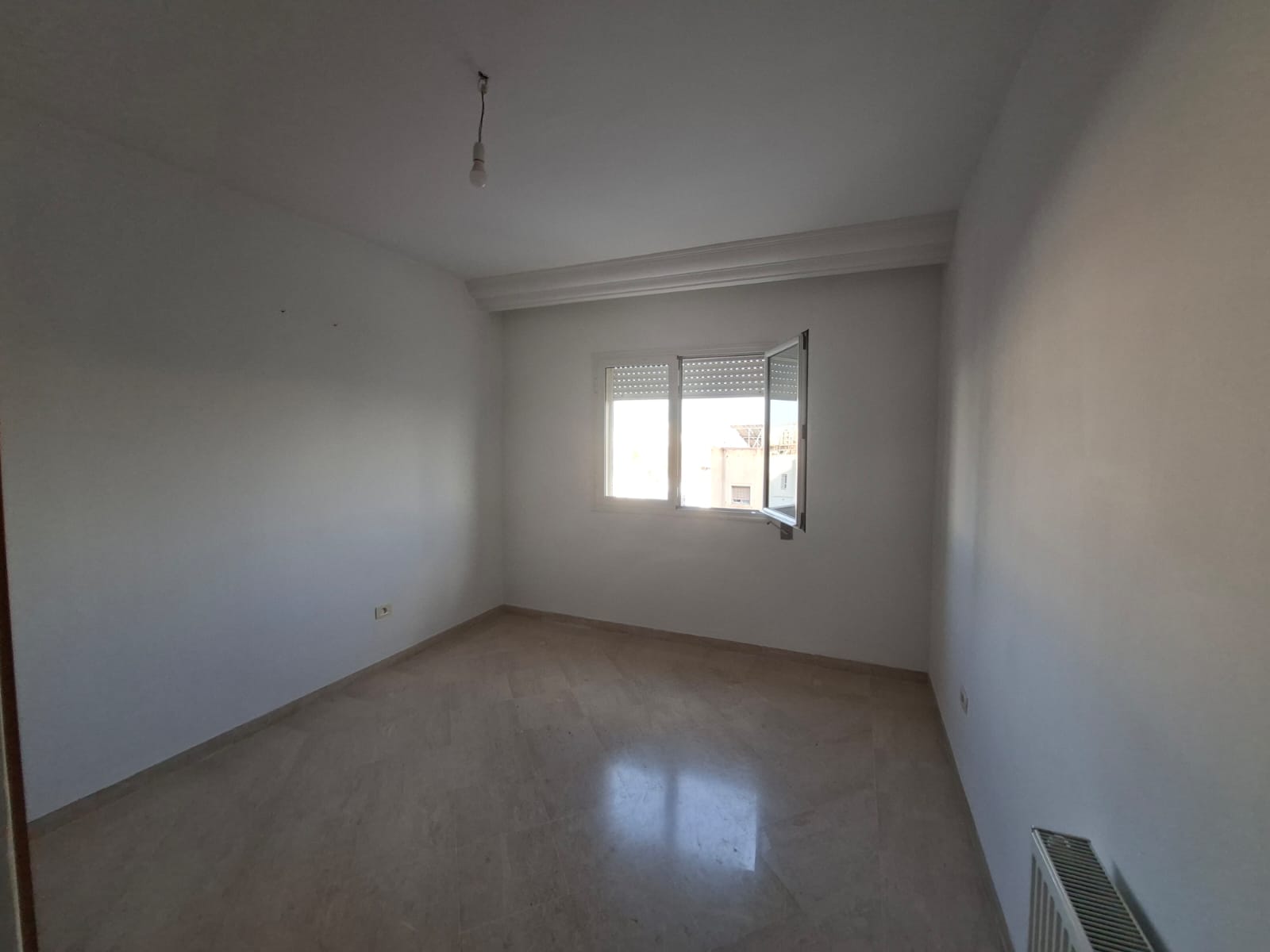Mnihla&nbsp;Jardins d'el Menzah&nbsp;Location&nbsp;Appart. 3 pi�ces&nbsp;Appartement s plus 3 � jardin d'el menzah