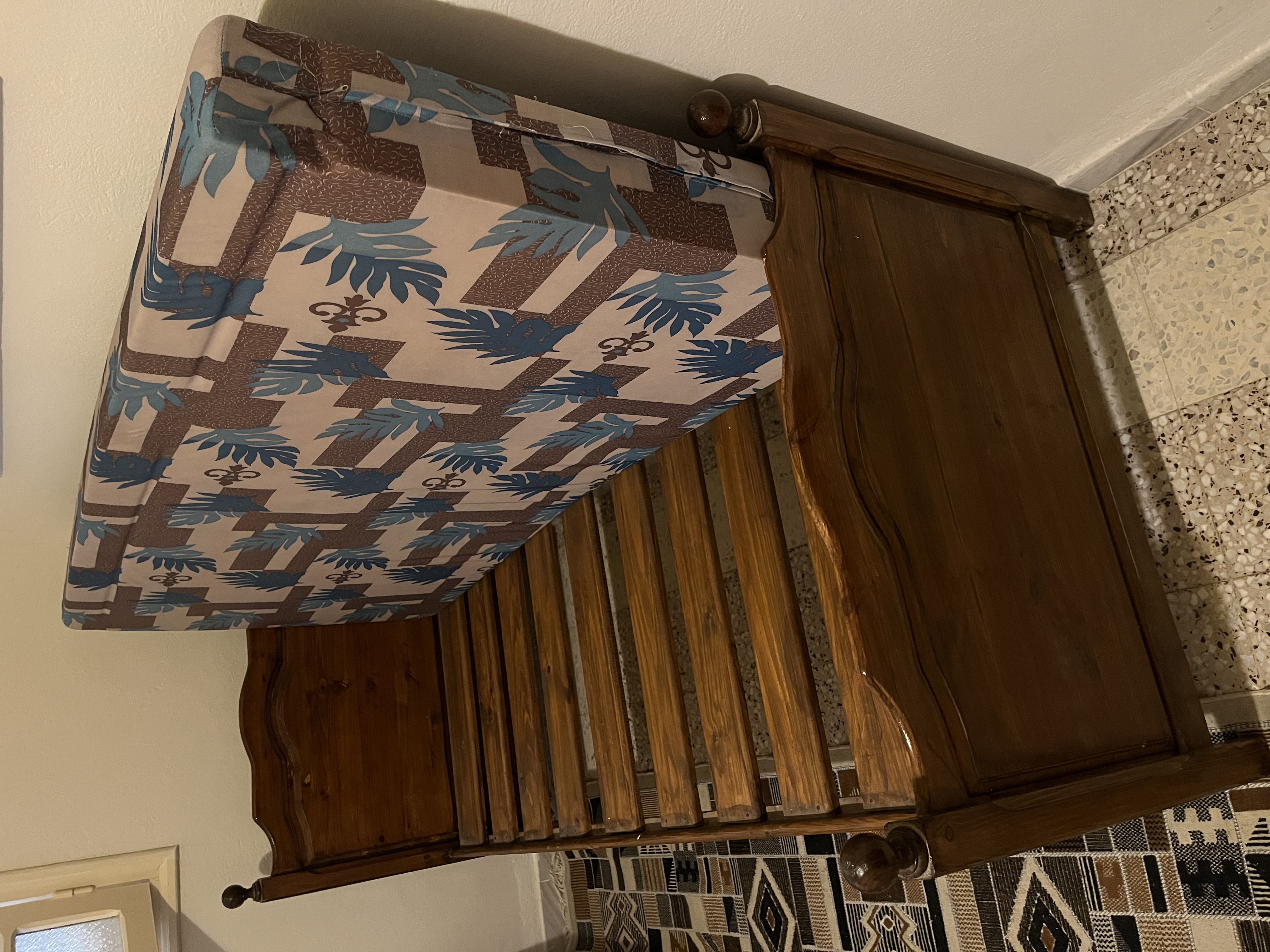 Hammamet&nbsp;Chaabet El Mrezga&nbsp;Chambres � coucher&nbsp;Lits&nbsp;Lits matelas garderobes