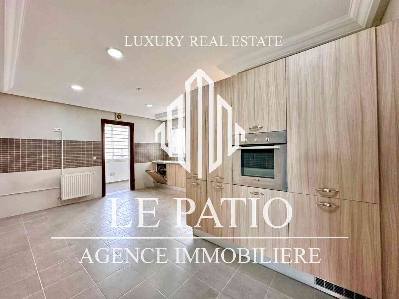 La Marsa&nbsp;Berge Du Lac&nbsp;Location&nbsp;Appart. 5 pi�ces+&nbsp;Appartement s4 aux berges du lac 2