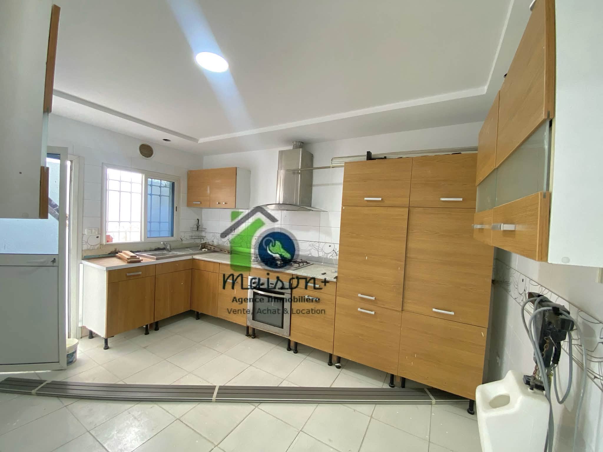 El Mourouj&nbsp;El Mourouj&nbsp;Vente&nbsp;Duplex&nbsp;Triplex a mourouj 3
