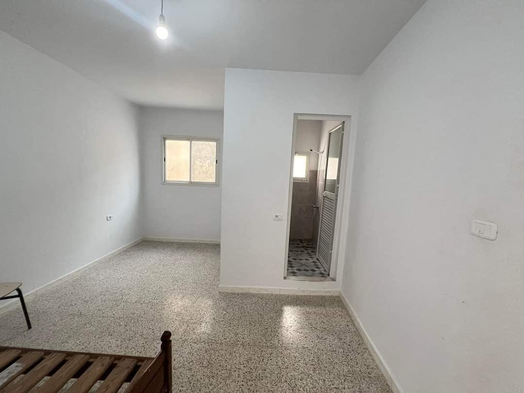 El Omrane Superieur&nbsp;Cite Ibn Khaldoun I&nbsp;Location&nbsp;Appart. 2 pi�ces&nbsp;Studio � cit� ibn khaldoun