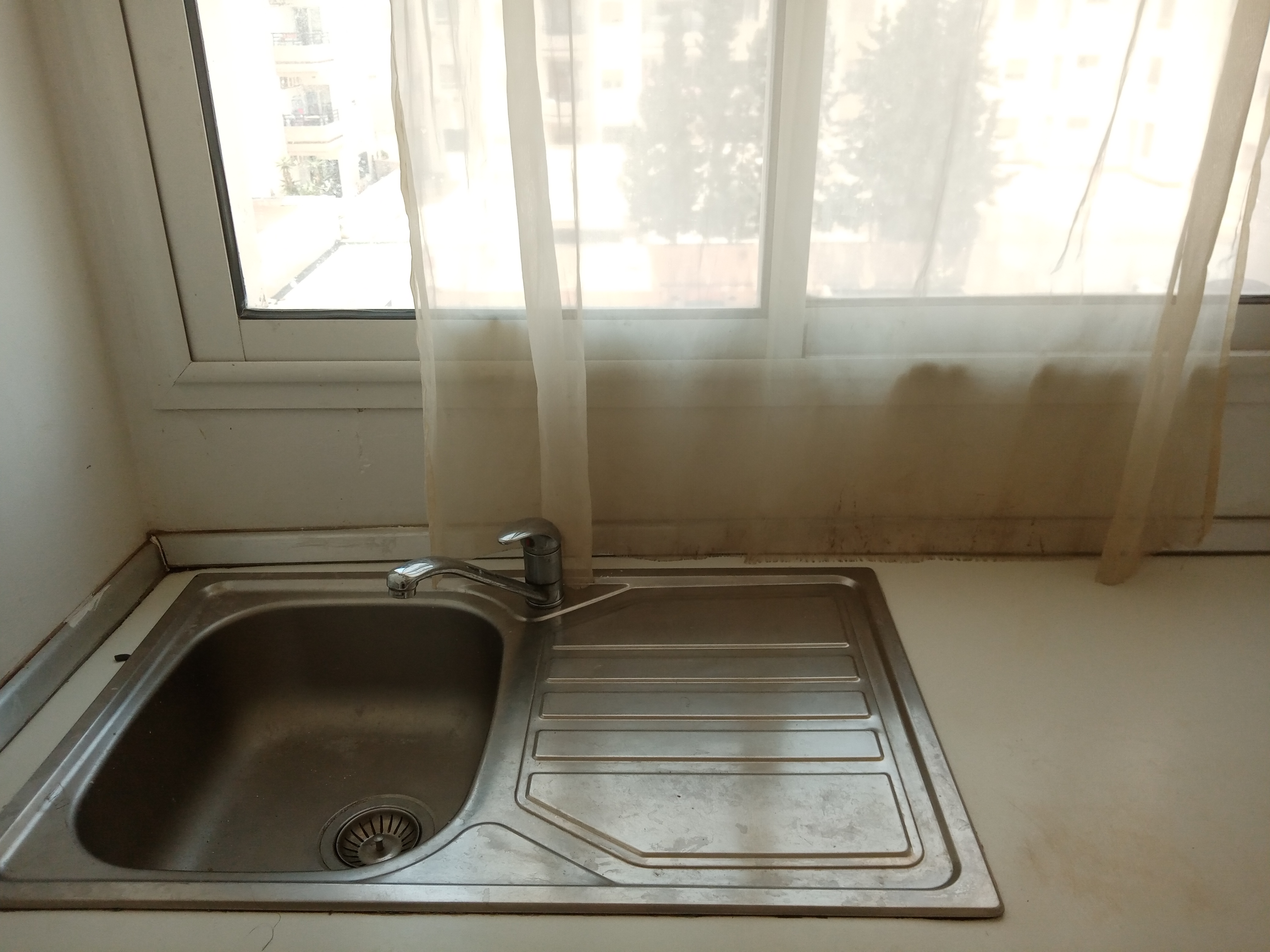 Cite El Khadra&nbsp;Zone urbaine nord&nbsp;Location&nbsp;Appart. 2 pi�ces&nbsp;S plus 1 centre urbain nord