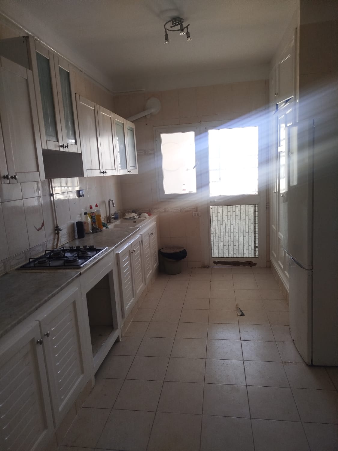 Mnihla&nbsp;Jardins d'el Menzah&nbsp;Location&nbsp;Appart. 4 pi�ces&nbsp;Un appartement s3 meubl� � jardin d'elmenzah1