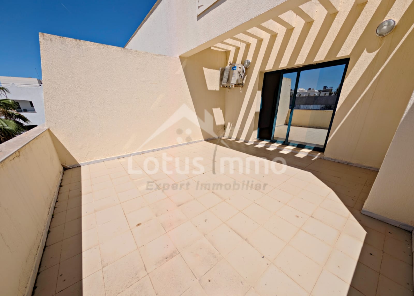 Bureaux & Commerces&nbsp;Bureau