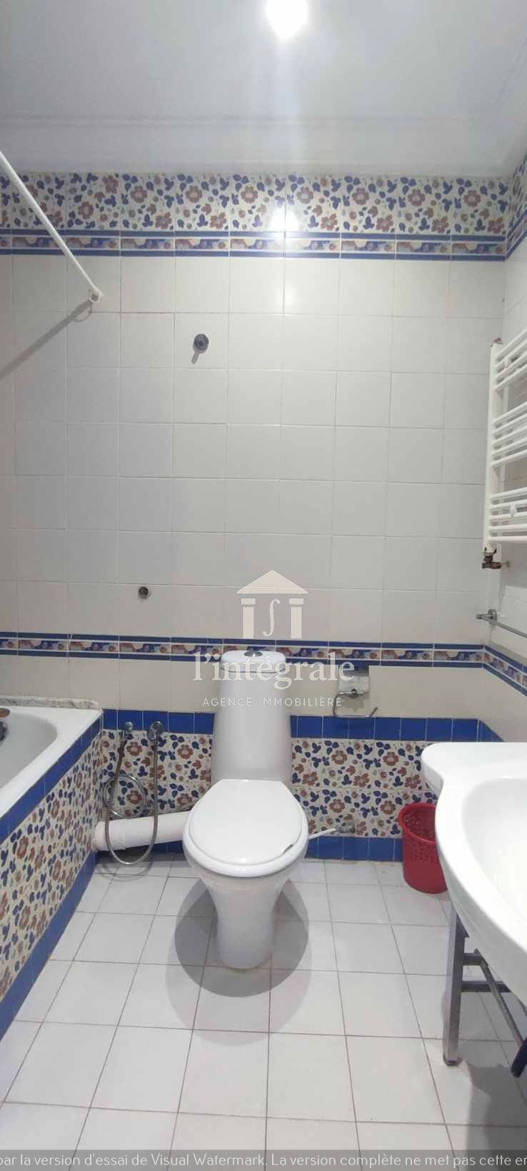 Ariana Ville&nbsp;El Menzah 7&nbsp;Location&nbsp;Appart. 4 pi�ces&nbsp;S3 avec place parking vide menzah7bis