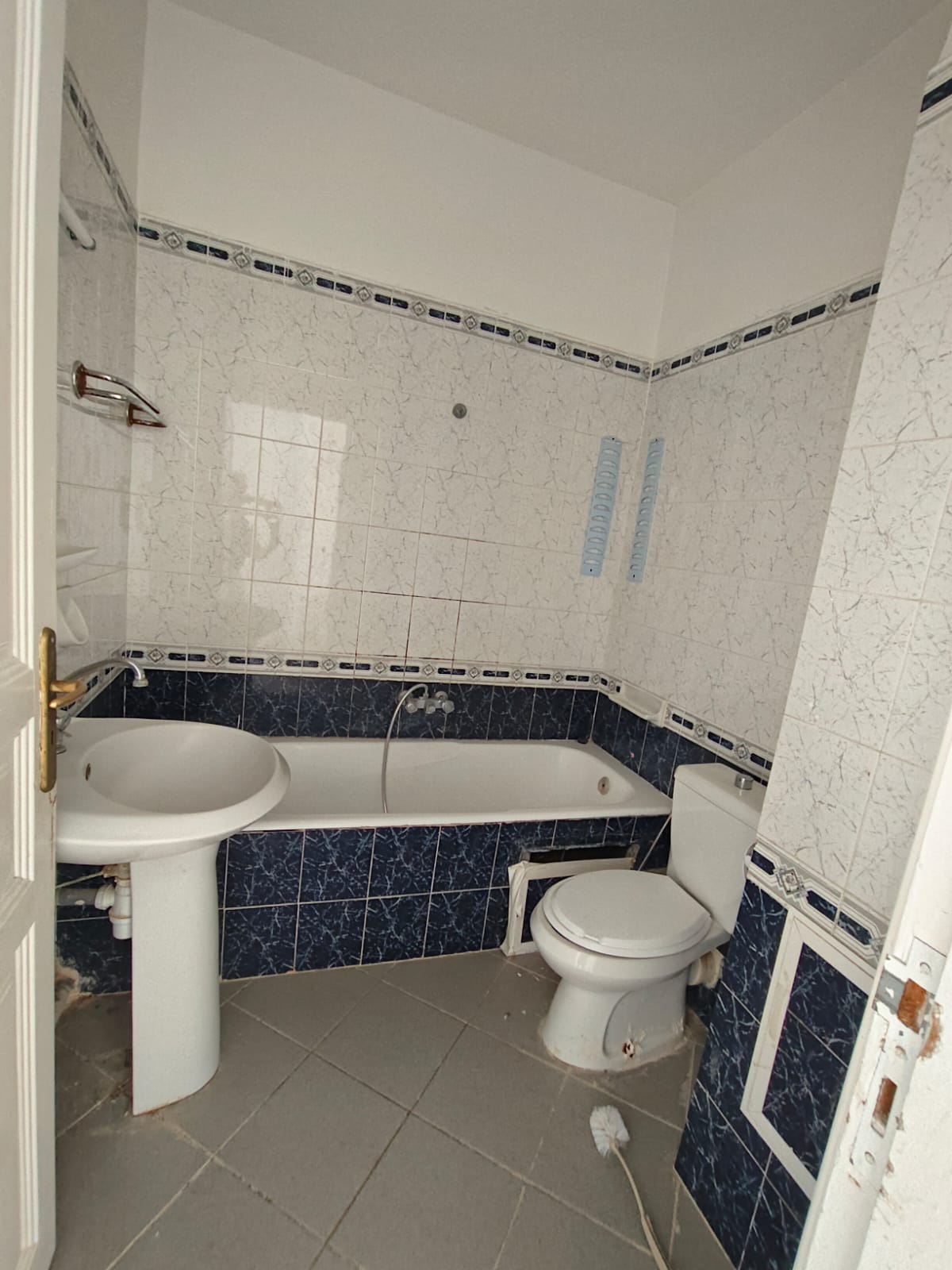 Ariana Ville&nbsp;Cite Ennasr 2&nbsp;Vente&nbsp;Appart. 3 pi�ces&nbsp;Ennasr2 vnt s2 ref 0726