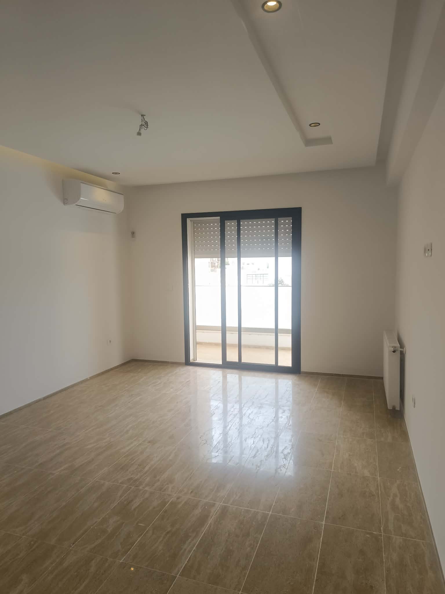 Ben Arous&nbsp;Ben Arous&nbsp;Location&nbsp;Appart. 3 pi�ces&nbsp;App mourouj 6