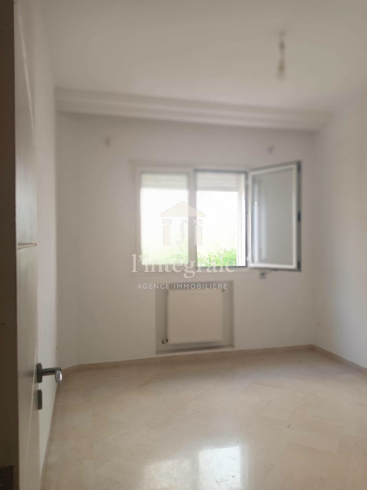 Ariana Ville&nbsp;Cite Ennasr 2&nbsp;Location&nbsp;Appart. 2 pi�ces&nbsp;S1 de standing