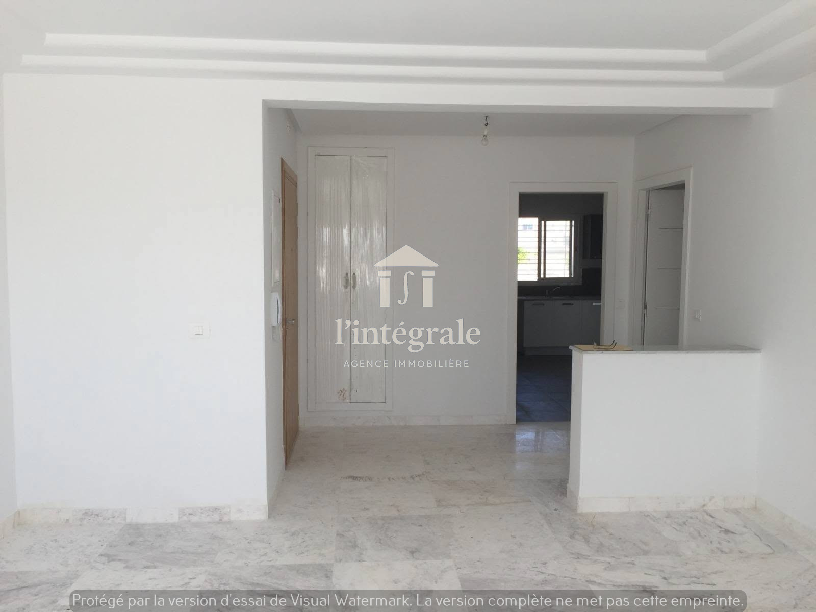 Ariana Ville&nbsp;Cite Ennasr 2&nbsp;Location&nbsp;Appart. 4 pi�ces&nbsp;S3 de haut standing avec terrasse