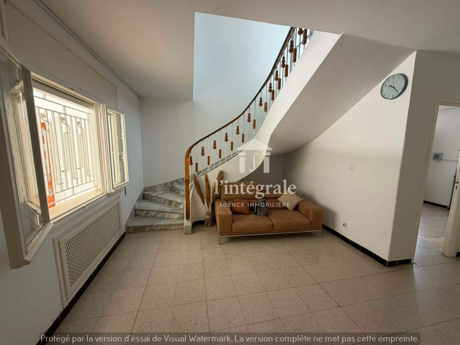 El Menzah&nbsp;El Menzah 4&nbsp;Location&nbsp;Maisons&nbsp;Grande villa bureautique s7