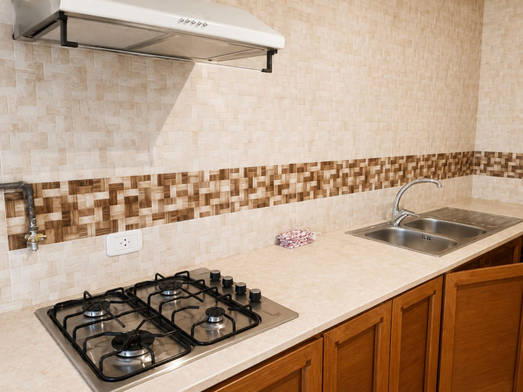 El Mourouj&nbsp;Cite El Mourouj 3 Bis&nbsp;Vente&nbsp;Maisons&nbsp;Maison r2 avec 2 entr�es mourouj 4