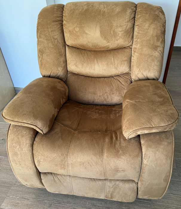 Beni Khiar&nbsp;Beni Khiar&nbsp;Salon - Salle � manger &nbsp;Salons&nbsp;Superbe salon import� couleur chamois neuf