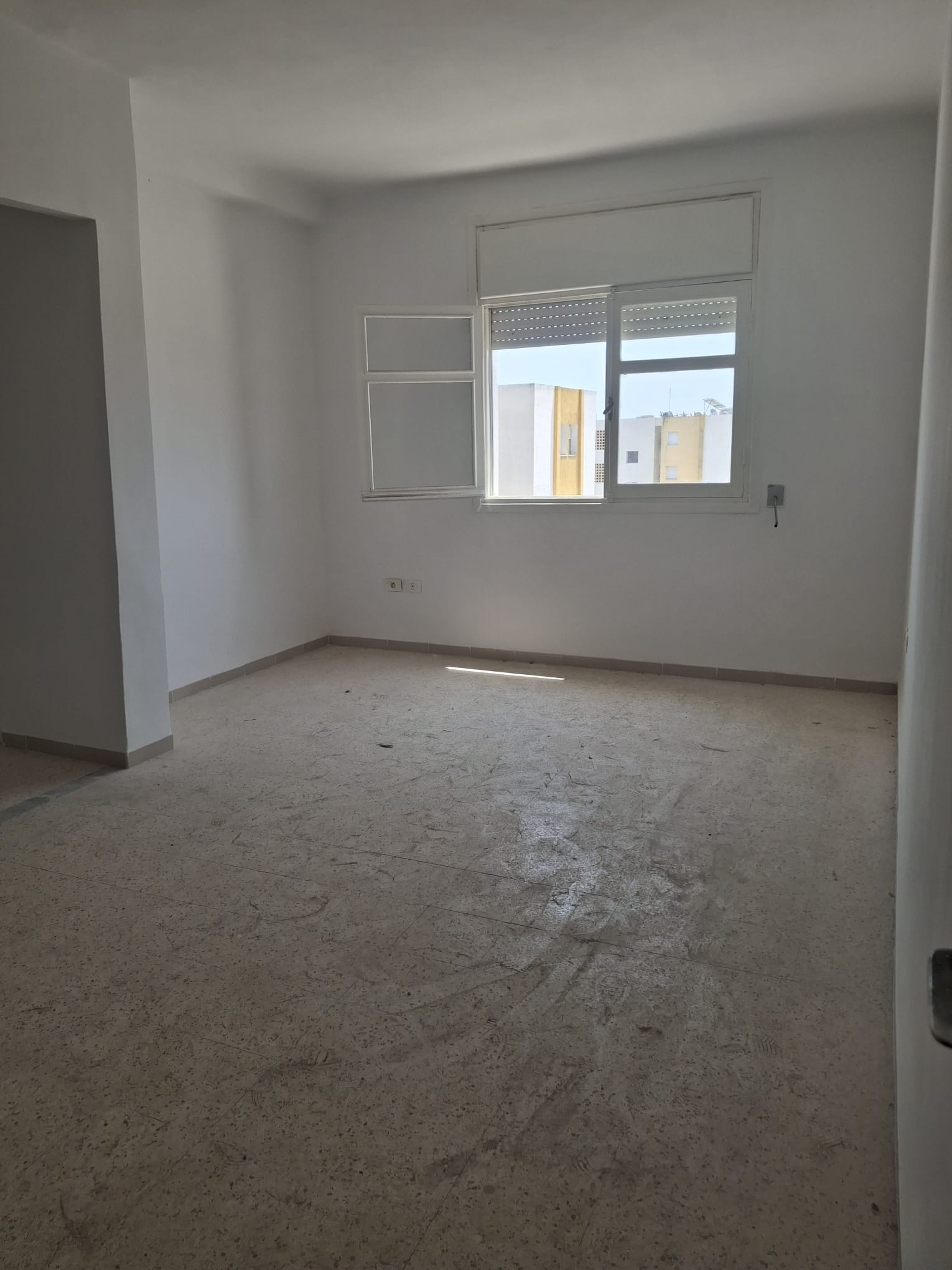 Raoued&nbsp;Jaafar 1&nbsp;Location&nbsp;Appart. 3 pi�ces&nbsp;Appartement s2 lumineux � nour ja�far ariana