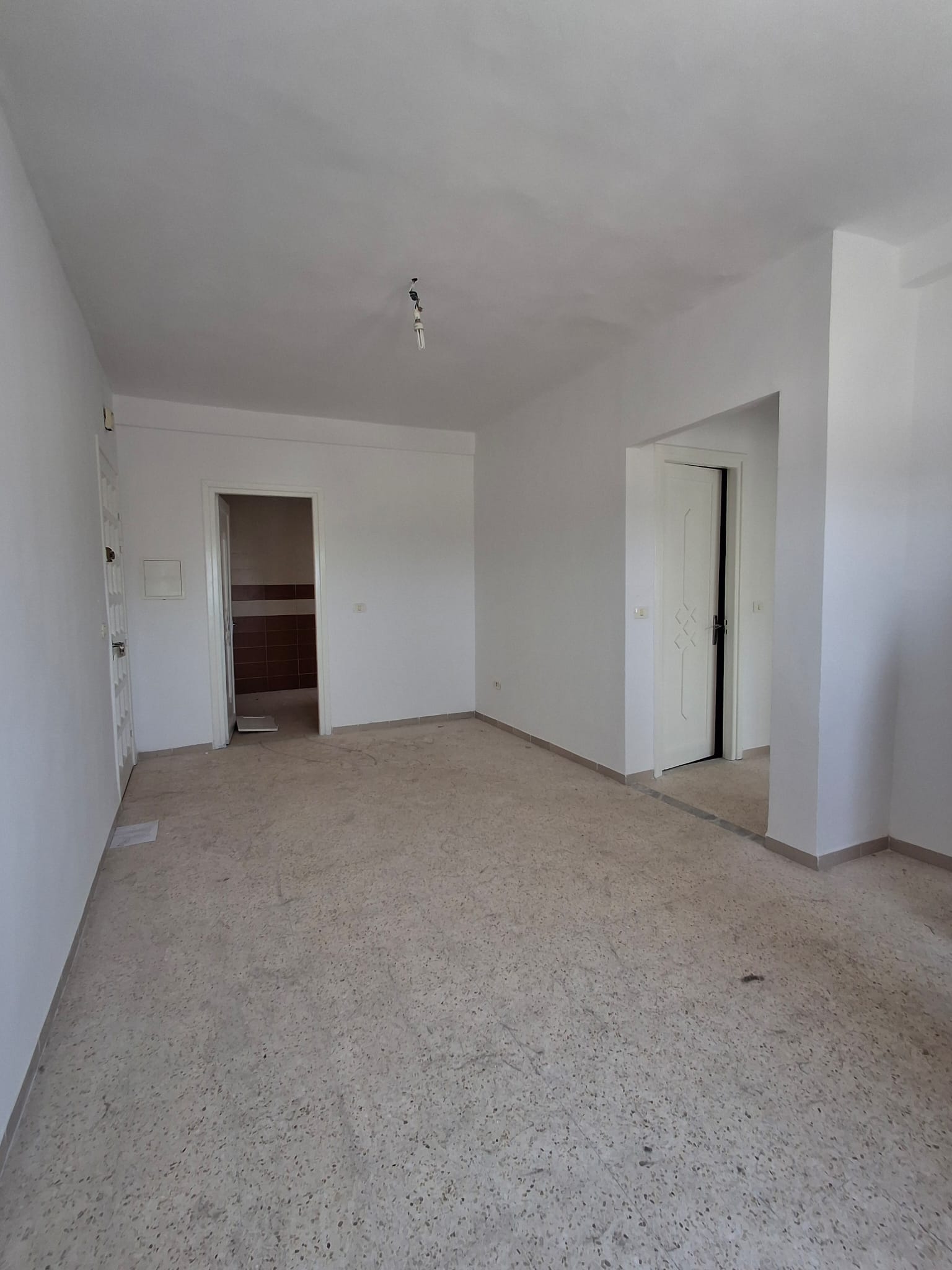 Raoued&nbsp;Jaafar 1&nbsp;Location&nbsp;Appart. 3 pi�ces&nbsp;Appartement s2 lumineux � nour ja�far ariana