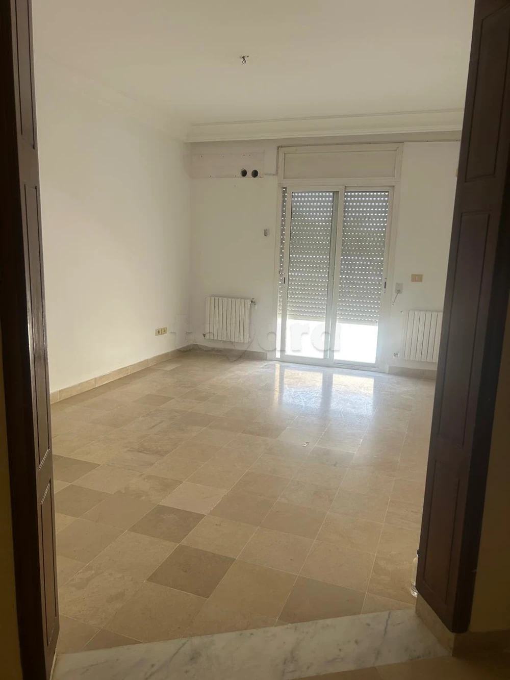 La Soukra&nbsp;La Soukra&nbsp;Location&nbsp;Appart. 4 pi�ces&nbsp;S3 a soukra zone hamadi abid