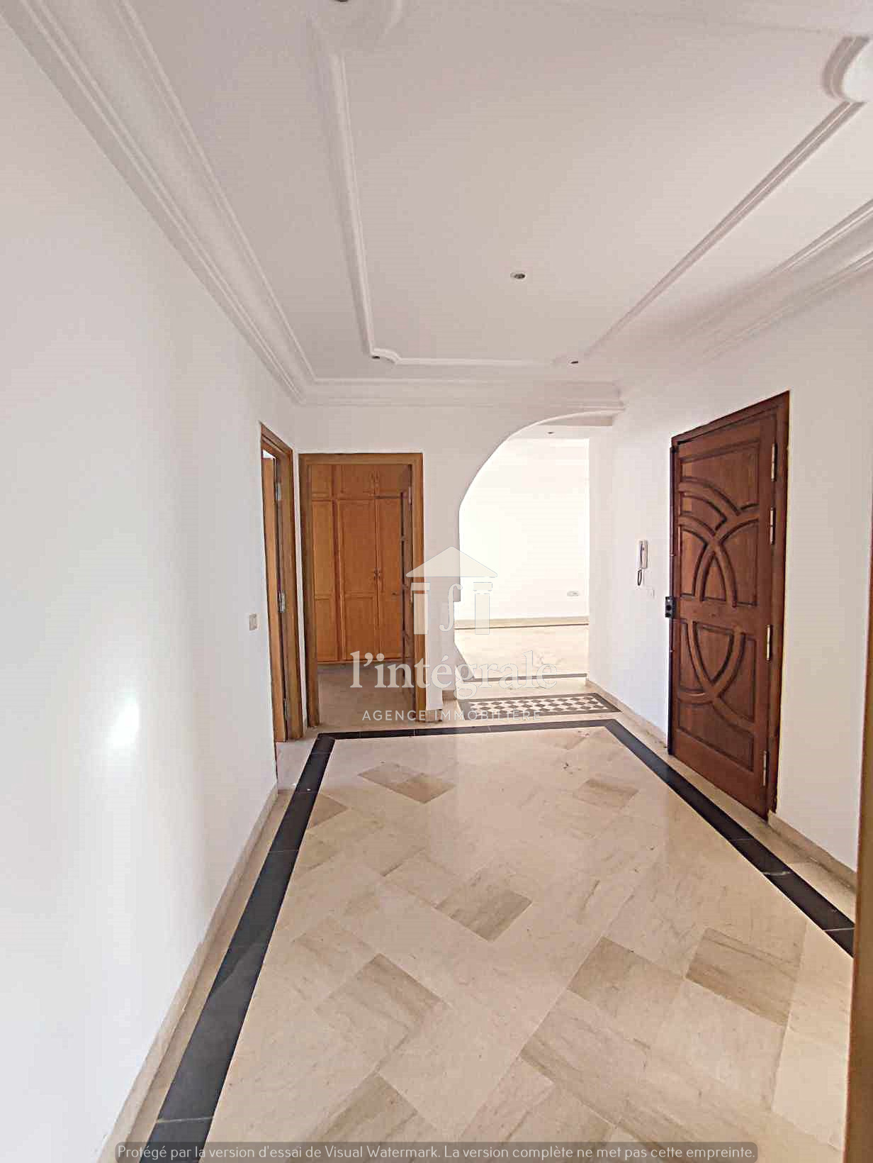 Mnihla&nbsp;Jardins d'el Menzah&nbsp;Location&nbsp;Appart. 5 pi�ces+&nbsp;Bel �tage de villa s3
