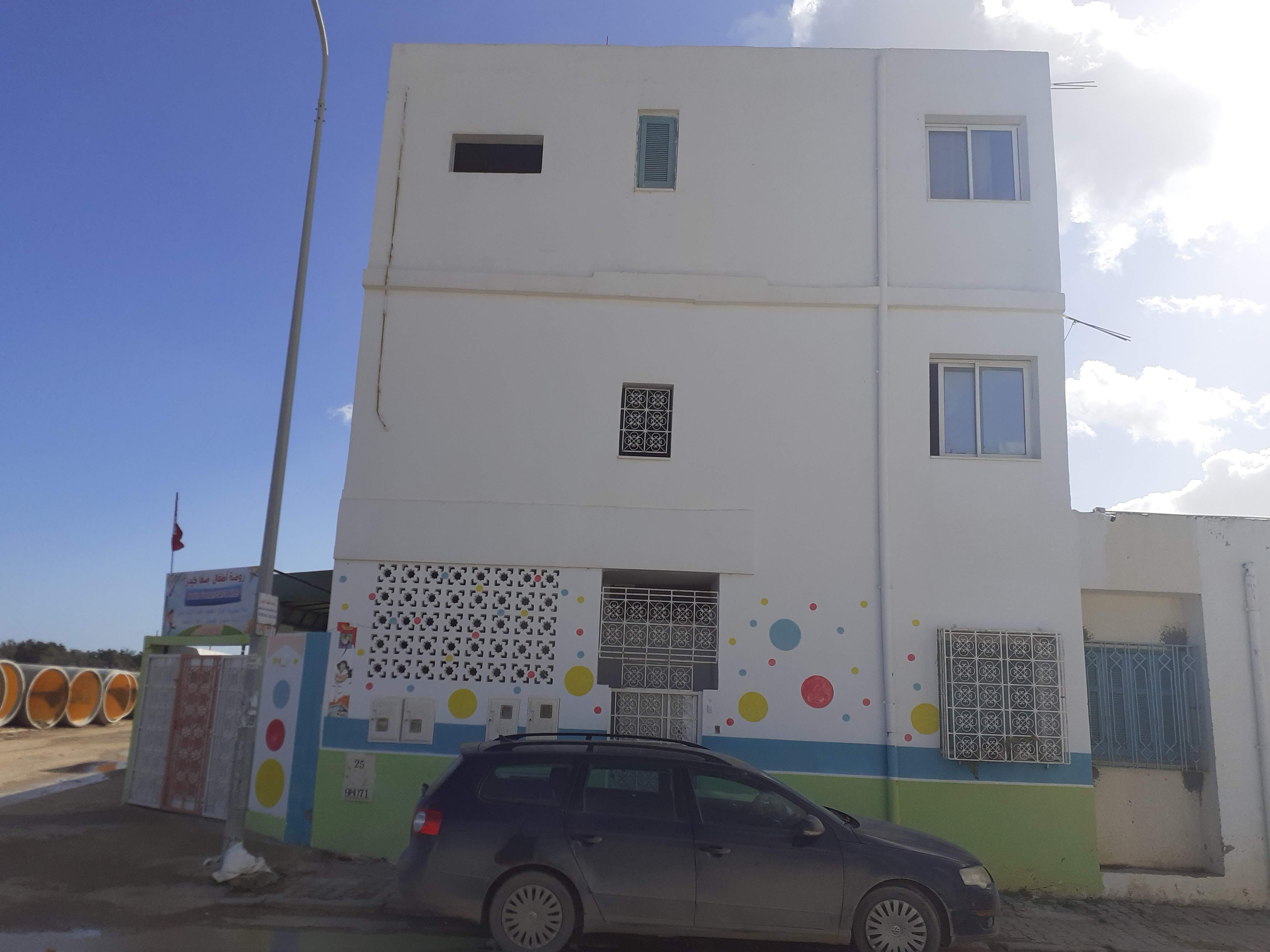 Raoued&nbsp;Cite Ennour Jaafar&nbsp;Vente&nbsp;Maisons&nbsp;Immeuble de trois appartements � nour jaafar