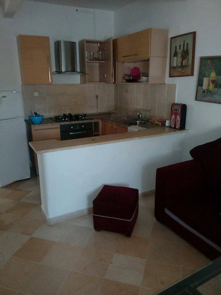 La Marsa&nbsp;Cite El Khalil&nbsp;Location&nbsp;Appart. 1 pi�ce&nbsp;App s1 cit� khalil la marsa