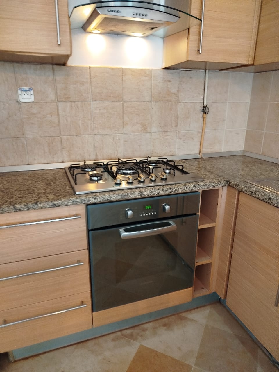 La Marsa&nbsp;Cite El Khalil&nbsp;Location&nbsp;Appart. 1 pi�ce&nbsp;App s1 cit� khalil la marsa
