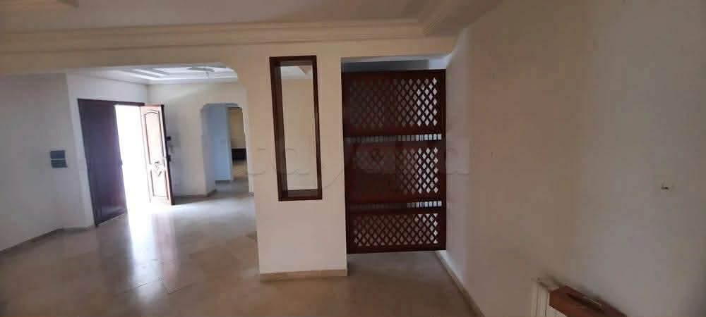 Ariana Ville&nbsp;Cite Ennasr 2&nbsp;Location&nbsp;Maisons&nbsp;Etage de villa a ennasr 2500 d