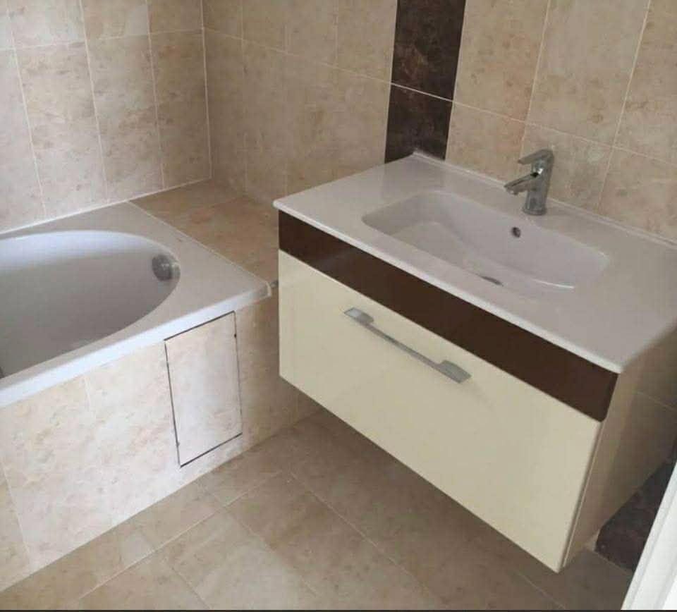 Ariana Ville&nbsp;Cite Ennasr 1&nbsp;Location&nbsp;Appart. 4 pi�ces&nbsp;S3 rdc 1800d ennasr 1