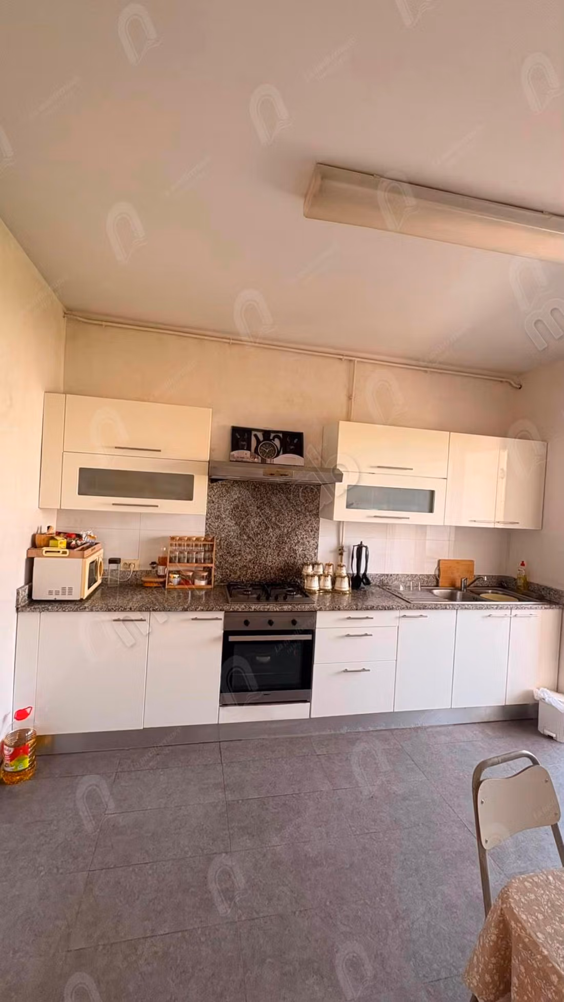 Mnihla&nbsp;Jardins d'el Menzah&nbsp;Location&nbsp;Appart. 3 pi�ces&nbsp;S2 meuble 1900 d jardin d'el menzah 2