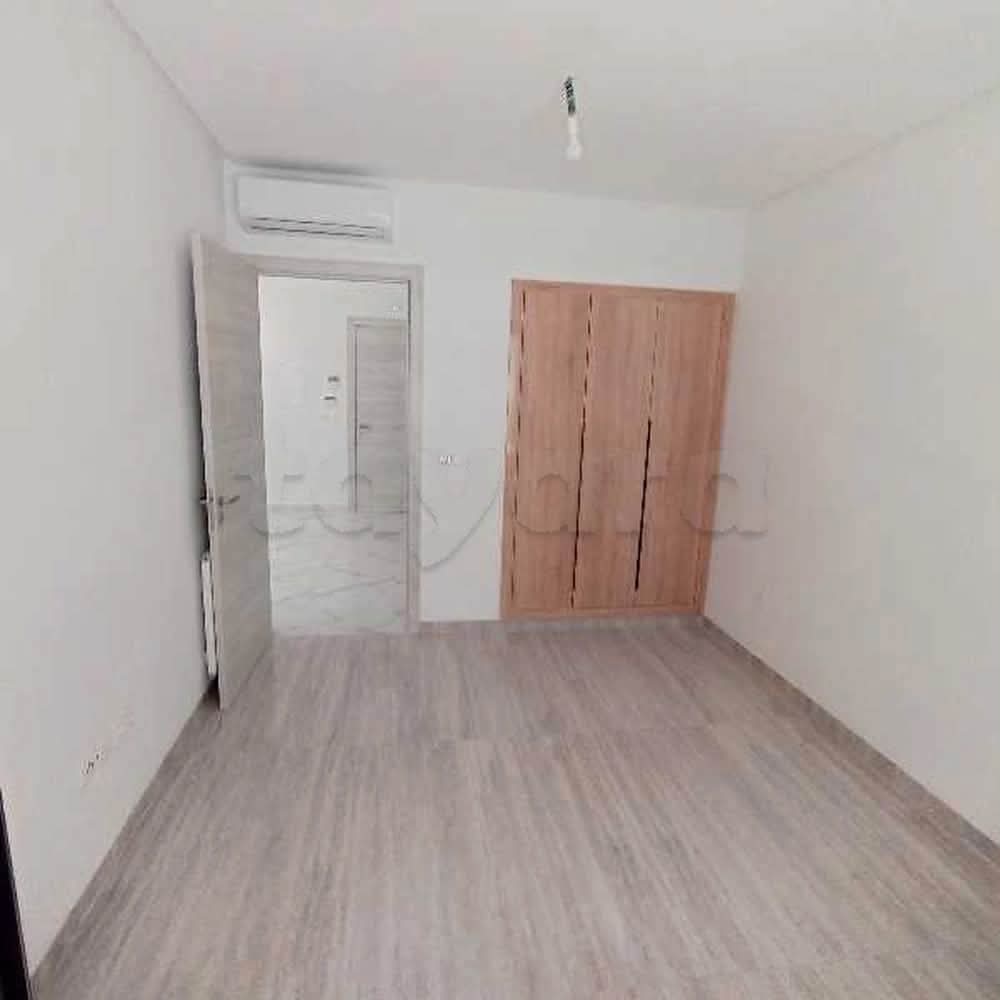 Ariana Ville&nbsp;Cite Ennasr 2&nbsp;Location&nbsp;Appart. 2 pi�ces&nbsp;S1 hst 1100 d ennasr 2
