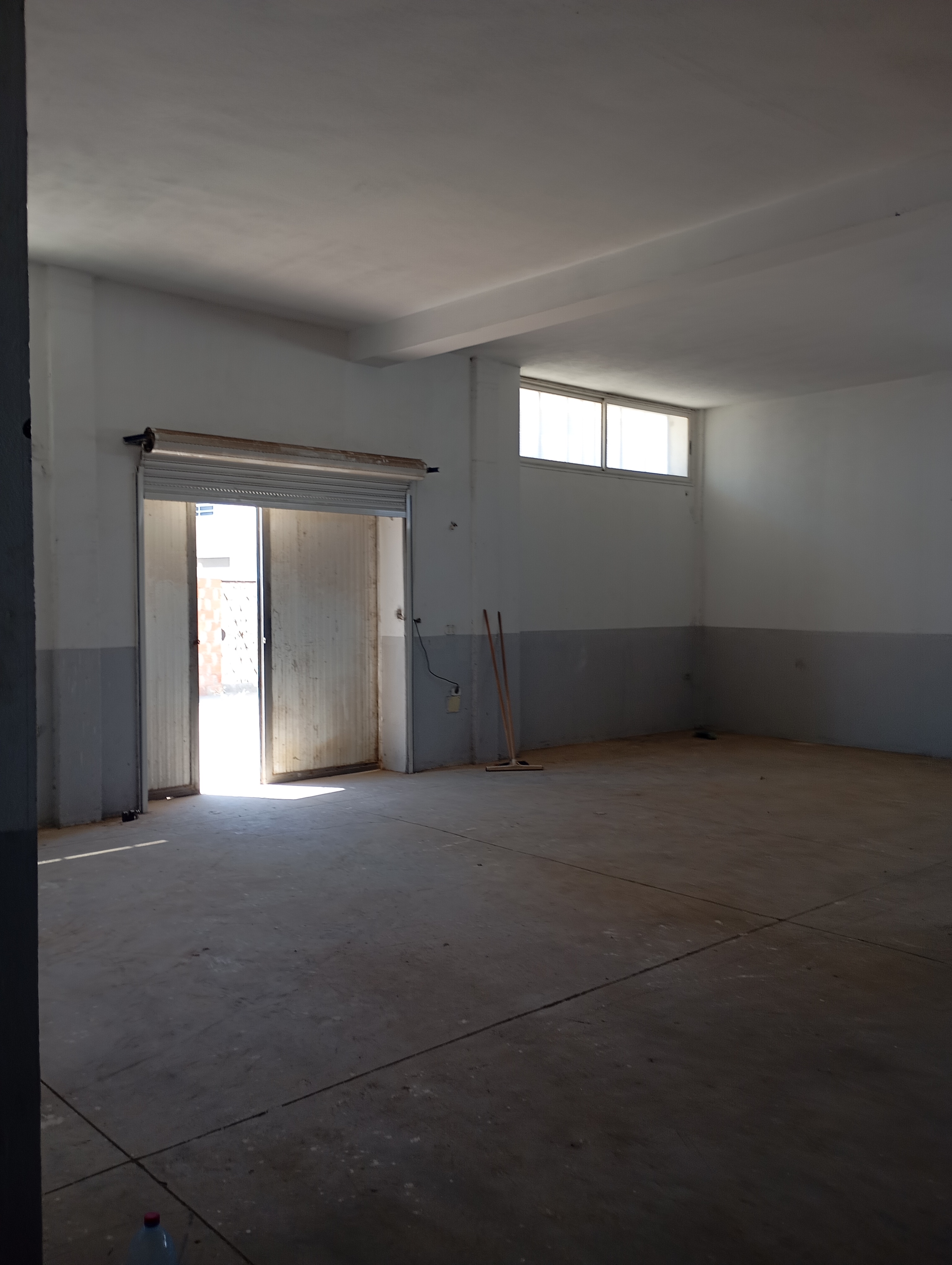 Akouda&nbsp;Akouda&nbsp;Location&nbsp;Autre&nbsp;Local industriel � akouda