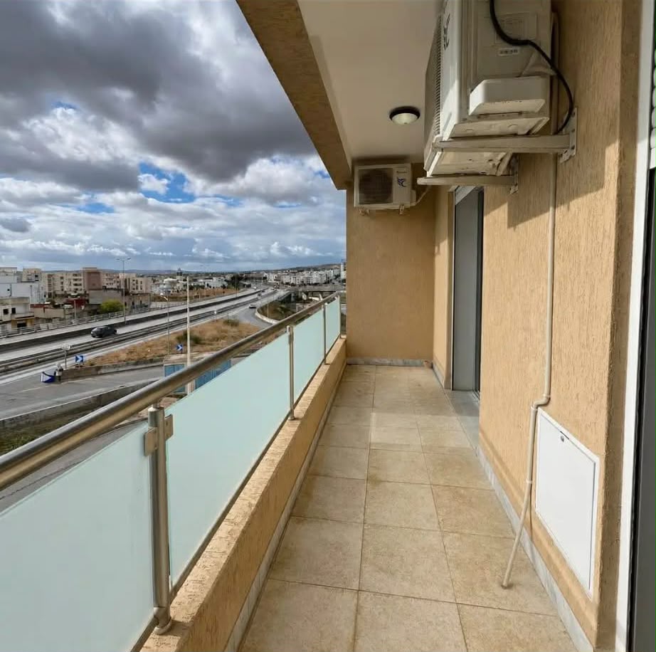 Mnihla&nbsp;Jardins d'el Menzah&nbsp;Location&nbsp;Appart. 2 pi�ces&nbsp;Appartement hs s1 � jardin d'el menzah 2