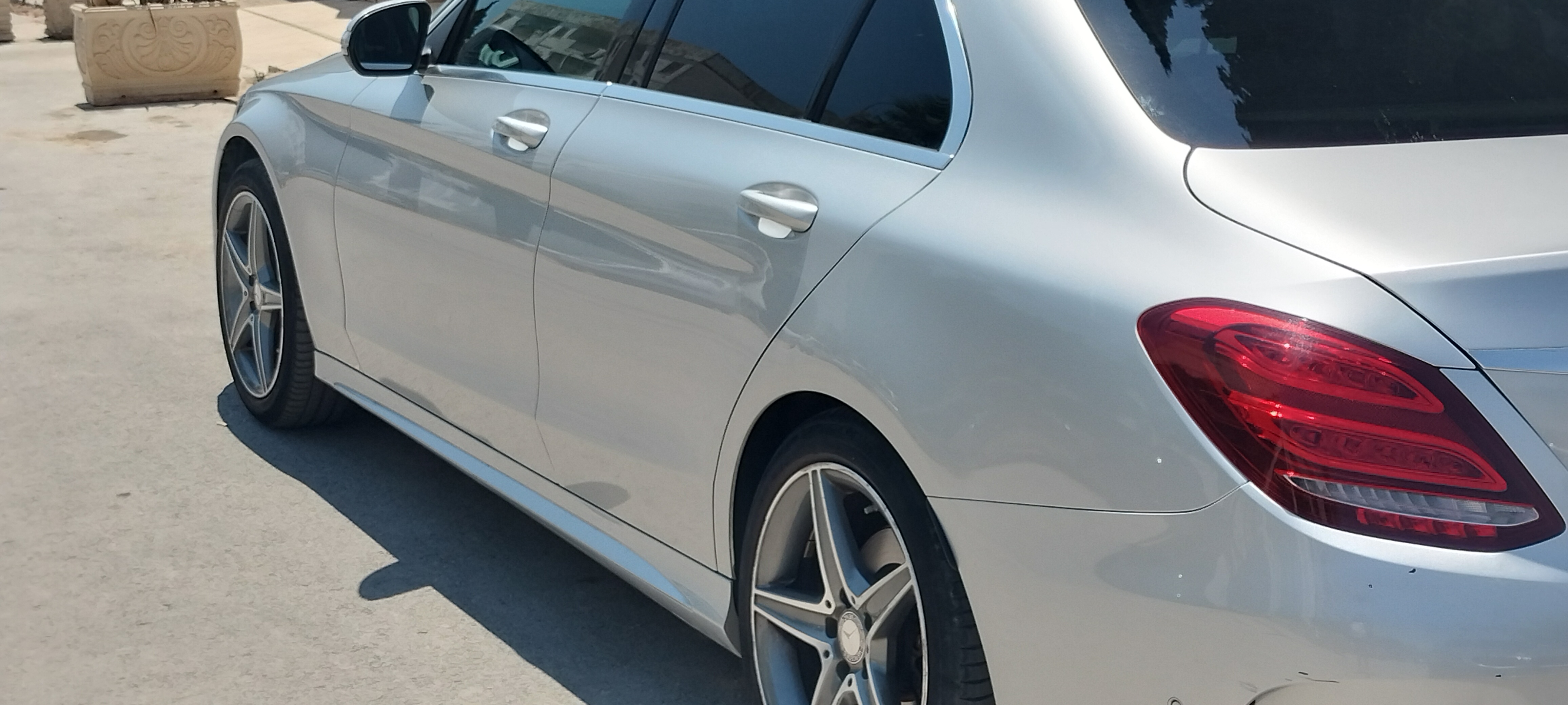 Ariana Ville&nbsp;El Menzah 5&nbsp;Mercedes&nbsp;C&nbsp;Jolie mercedes c200 pack amg silver