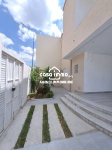 Mornag&nbsp;Mornag&nbsp;Vente&nbsp;Maisons&nbsp;A  coquette villa s5 a mornag ref949a