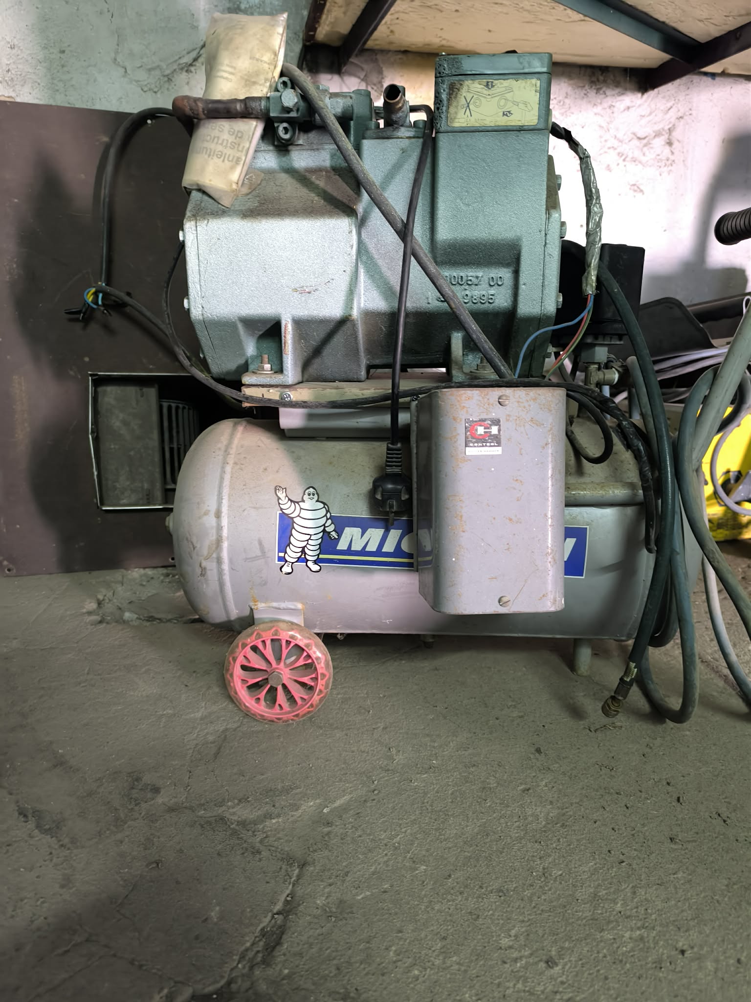 Nouvelle Medina&nbsp;Nouvelle Medina&nbsp;Autre&nbsp;Autre&nbsp;Compresseur d'air et compresseur frigorifique