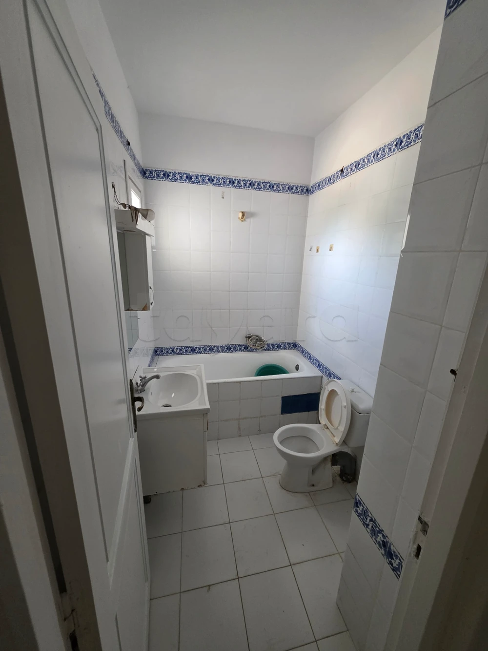 El Menzah&nbsp;El Manar 1&nbsp;Location&nbsp;Appart. 2 pi�ces&nbsp;Joli appartement s2 meubl�e au rdc