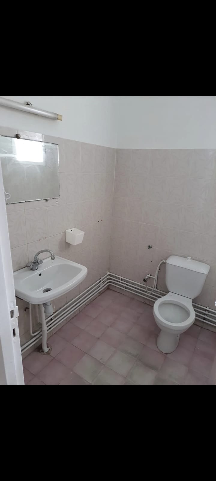 El Menzah&nbsp;El Manar 1&nbsp;Location&nbsp;Appart. 1 pi�ce&nbsp;Appartement s1 meubl�e a cot� de capmus manar