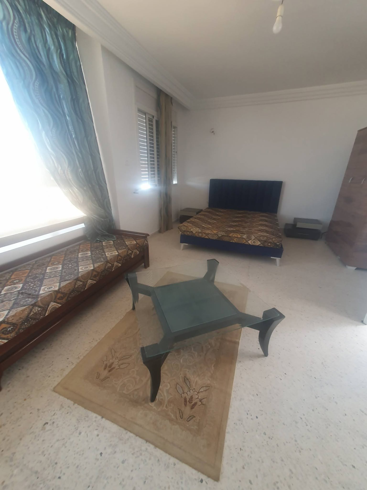 El Menzah&nbsp;El Menzah 9&nbsp;Location&nbsp;Appart. 1 pi�ce&nbsp;Joli studio s0 meubl�e spacieux et bien �quip�e