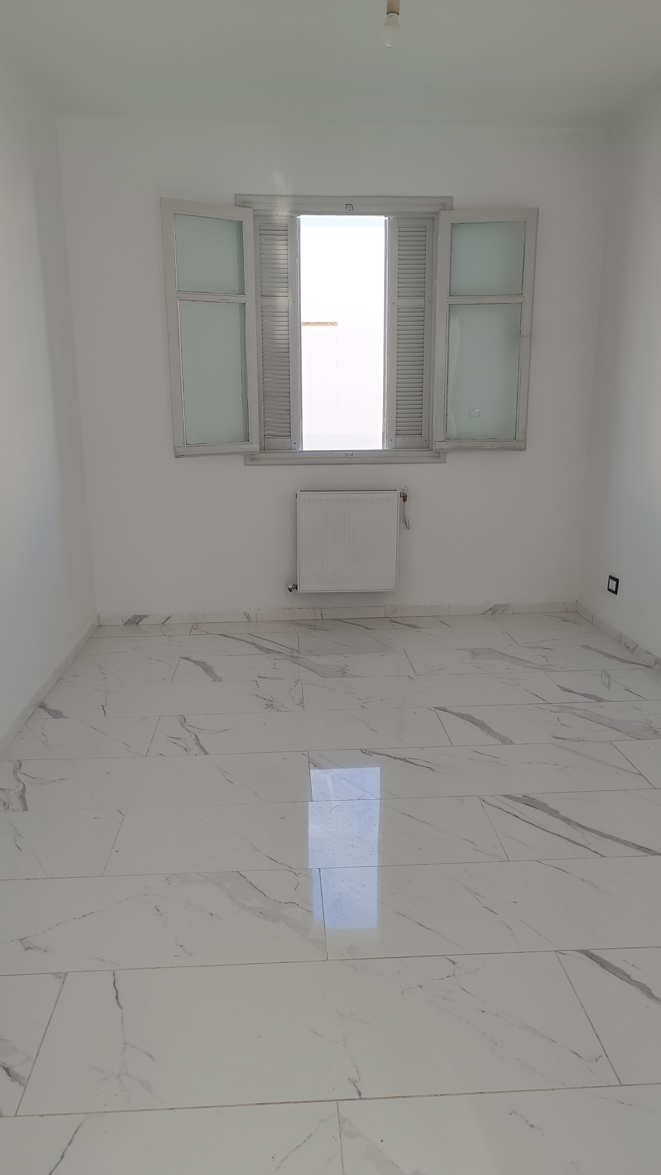 Ain Zaghouan&nbsp;Ain Zaghouan&nbsp;Location&nbsp;Appart. 1 pi�ce&nbsp;Appartement s plus 1 � ain zaghouan