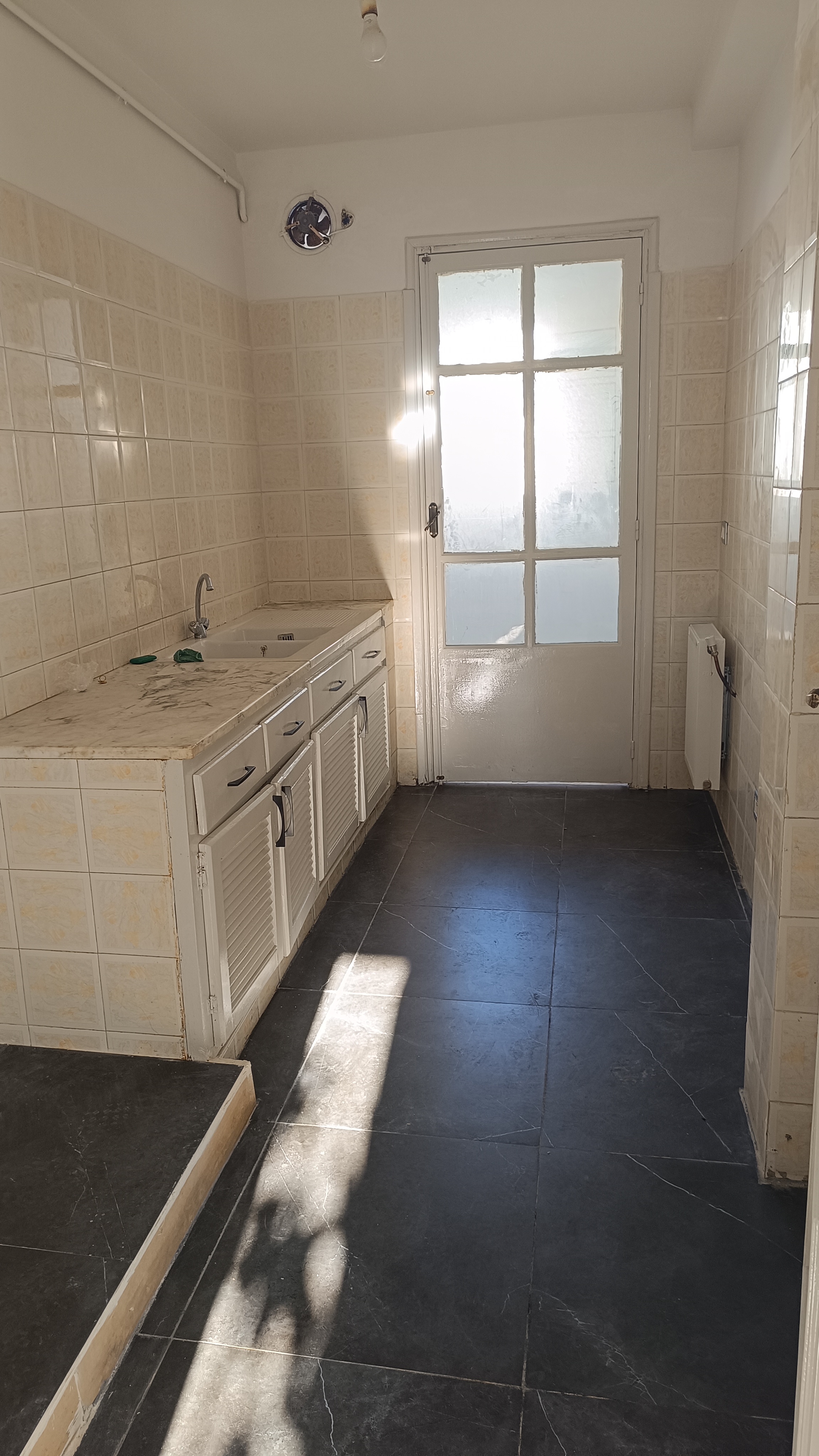Ain Zaghouan&nbsp;Ain Zaghouan&nbsp;Location&nbsp;Appart. 1 pi�ce&nbsp;Appartement s plus 1 � ain zaghouan