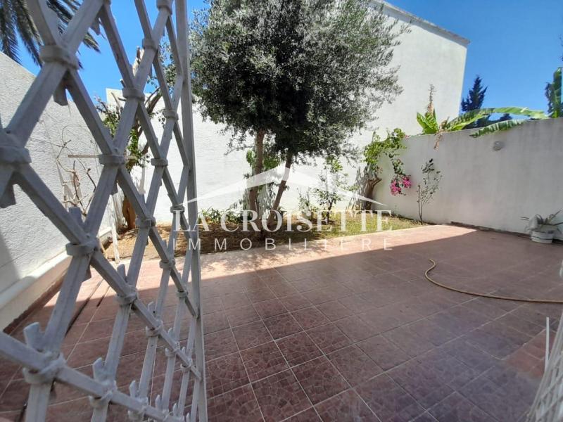 La Marsa&nbsp;Gammart&nbsp;Location&nbsp;Maisons&nbsp;Triplex s5 � gammarth