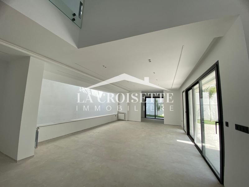 La Marsa&nbsp;Gammart&nbsp;Location&nbsp;Duplex&nbsp;Duplex s3 avec piscine � gammarth mdl0737
