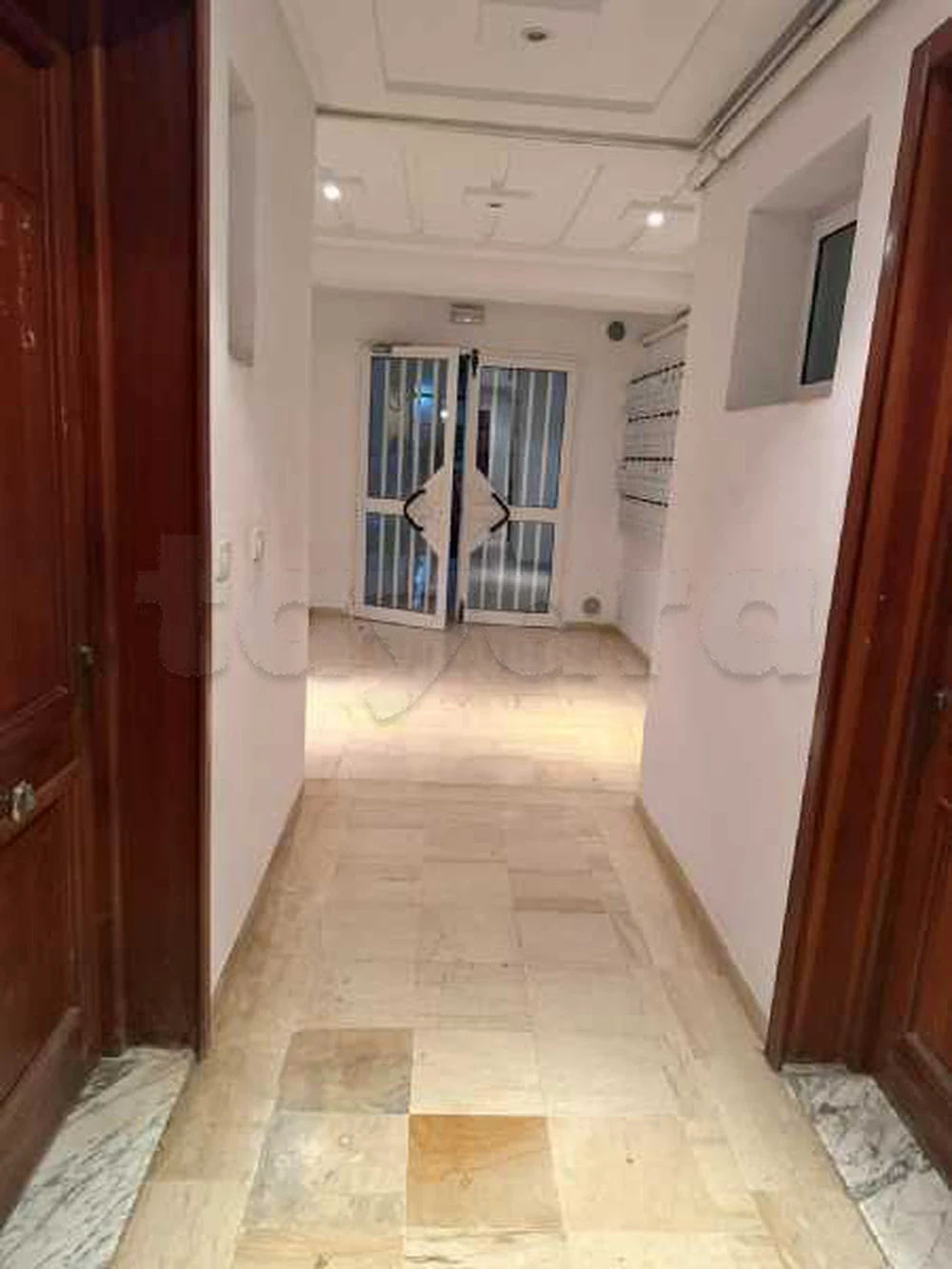 La Marsa&nbsp;El Aouina&nbsp;Location&nbsp;Appart. 2 pi�ces&nbsp;S plus 2 spacieux