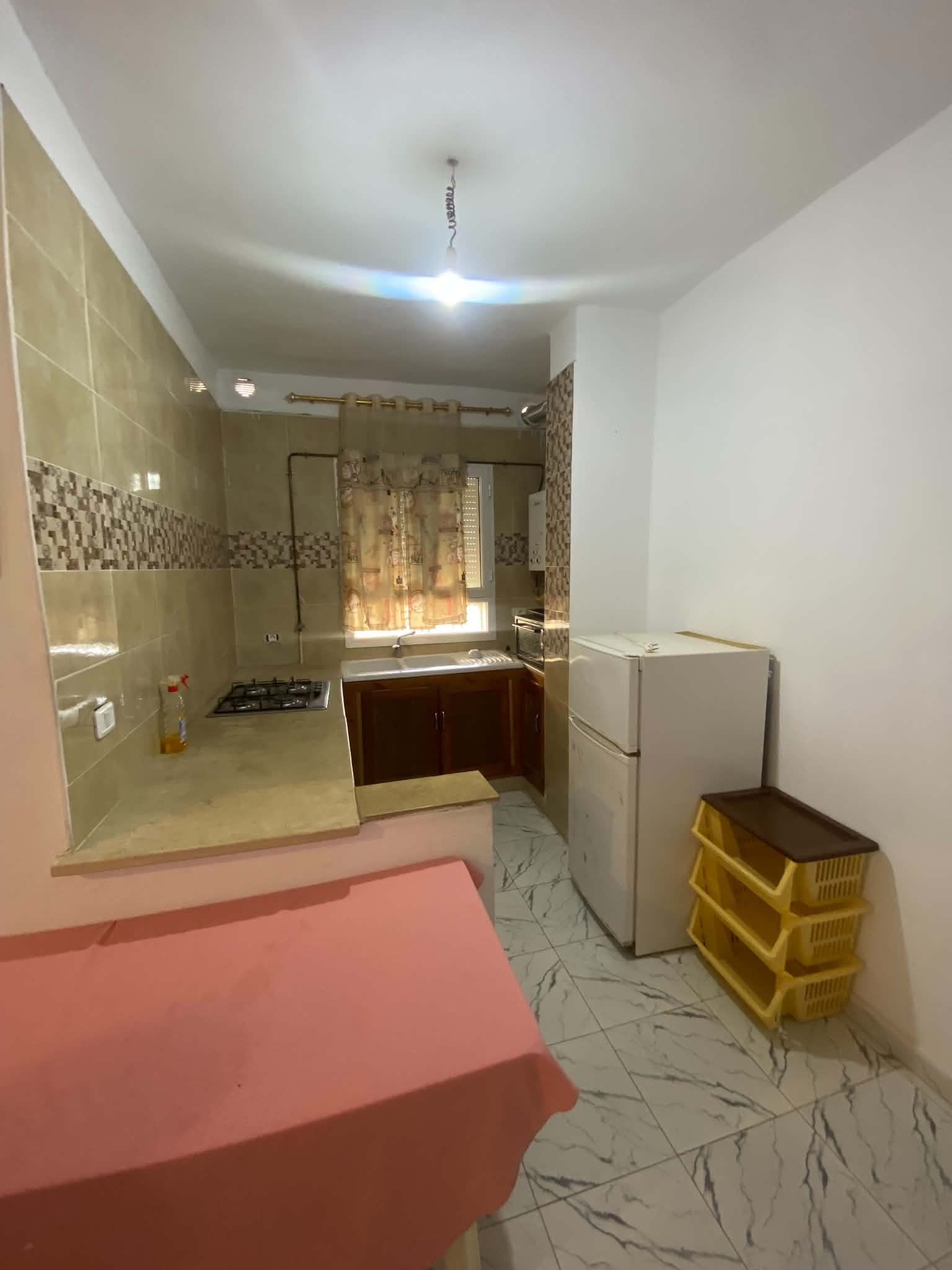 La Marsa&nbsp;Cite Bhar Lazreg&nbsp;Location&nbsp;Appart. 1 pi�ce&nbsp;Studio s plus 1 meuble avec terasse