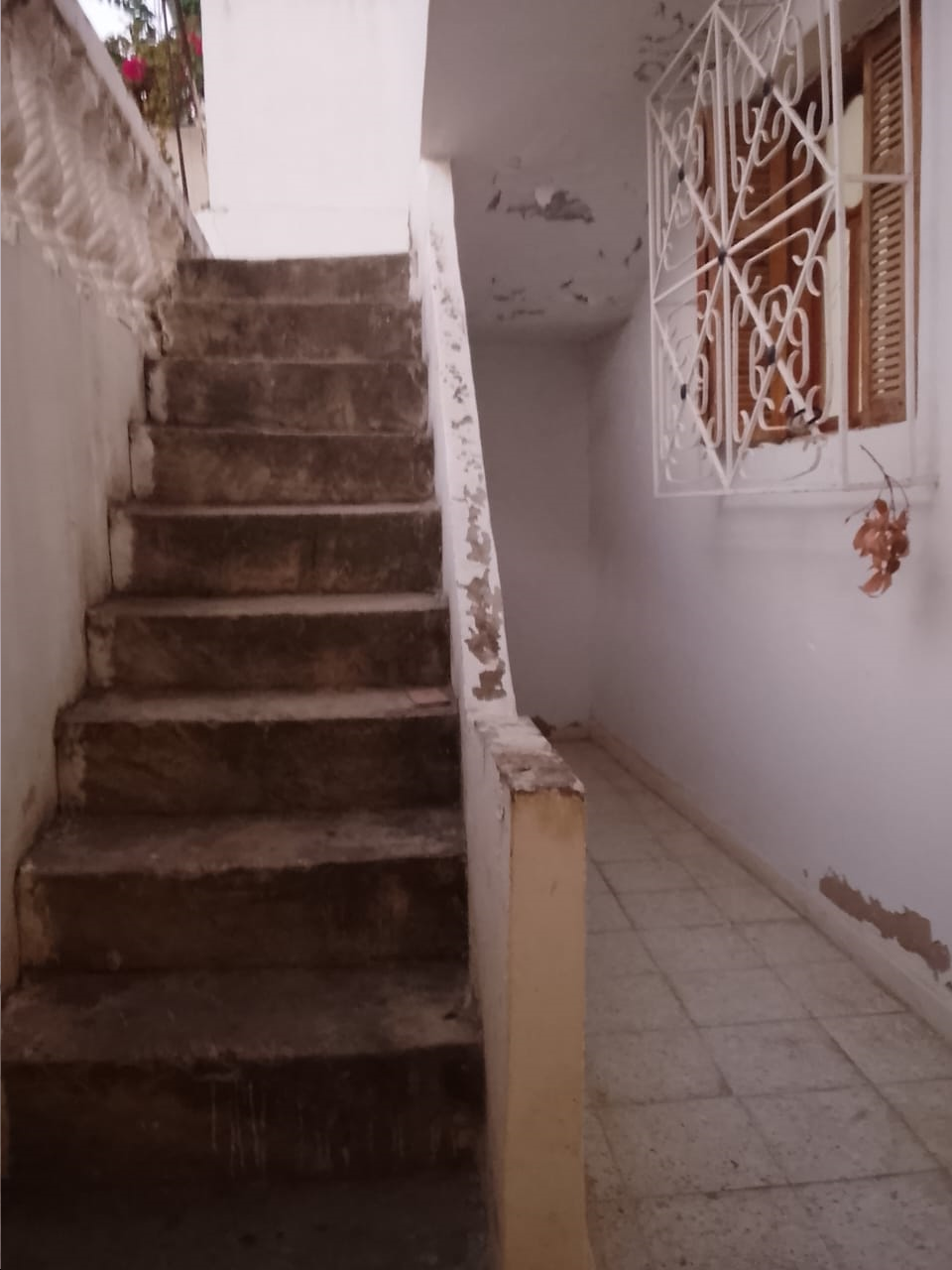 Oued Ellil&nbsp;Oued Ellil&nbsp;Vente&nbsp;Maisons&nbsp;Maison de ville � oued ellil quartier warda