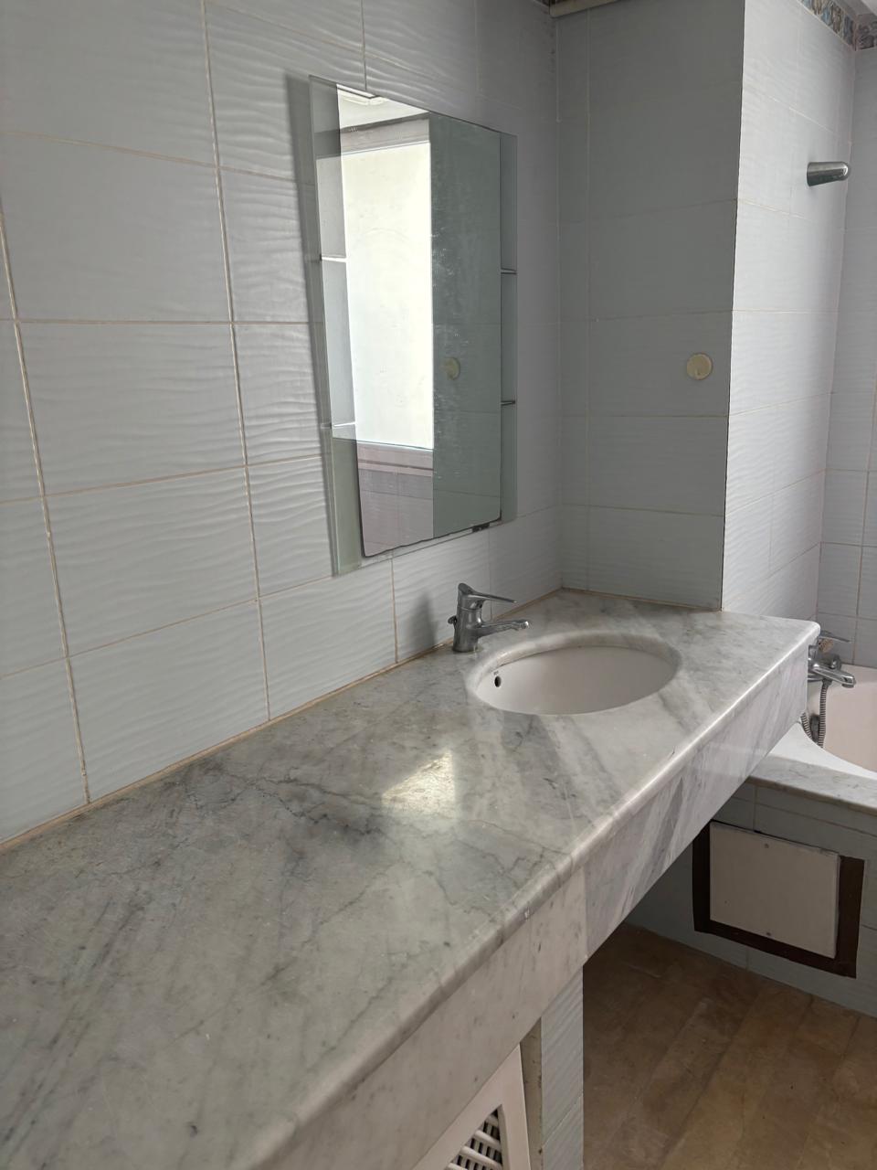 El Menzah&nbsp;Tunis Belvedere&nbsp;Location&nbsp;Appart. 3 pi�ces&nbsp;Appartement s2 proche des universit�s