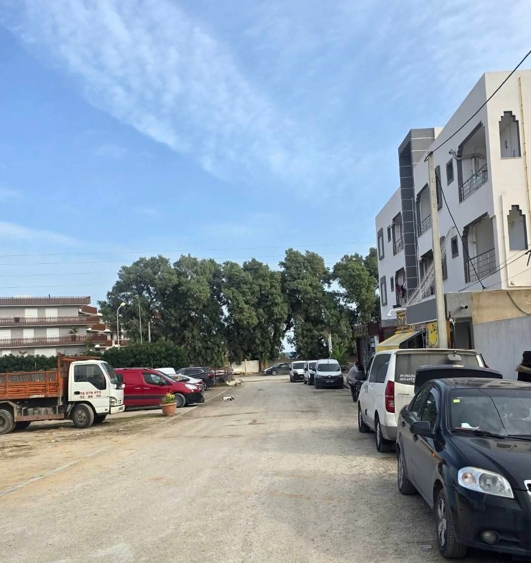 Akouda&nbsp;Chatt Meriem&nbsp;Terrain&nbsp;Terrain nu&nbsp;Terrain constructible  248 m et 298 m chatt mariem